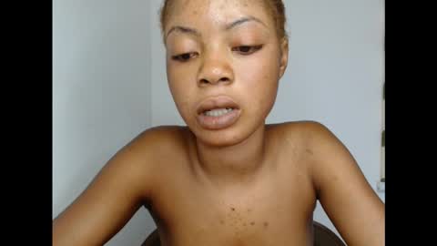 sexyxpeach online show from October 26, 2:12 pm