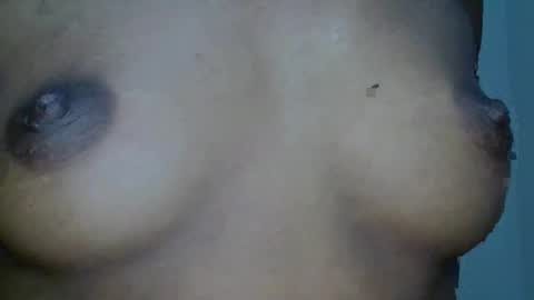 Snapshot of sexyy_janey chatting on December 9, 10:09 pm Janey online show from December 9, 10:09 pm