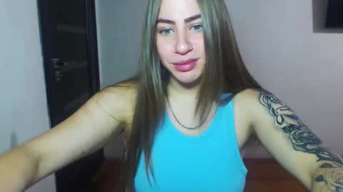 Snapshot of sexyyuliia777 chatting on October 12, 7:29 am Yuliia online show from October 12, 7:29 am