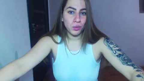 Snapshot of sexyyuliia777 chatting on October 24, 7:49 am Yuliia online show from October 24, 7:49 am