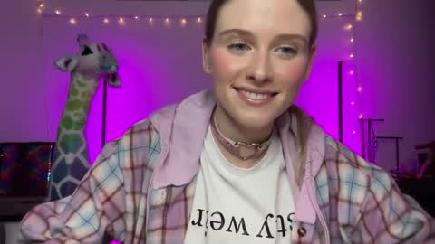 Snapshot of shadebabe chatting on December 29, 11:07 am shadebabe online show from December 29, 11:07 am