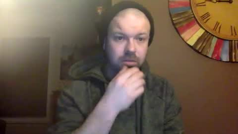 Snapshot of shadyyyyyy7 chatting on January 5, 2:49 am Shady online show from January 5, 2:49 am