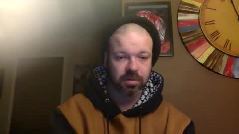 Snapshot of shadyyyyyy7 chatting on January 22, 7:46 am Shady online show from January 22, 7:46 am