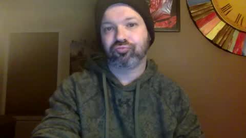 Snapshot of shadyyyyyy7 chatting on March 7, 6:35 am Shady online show from March 7, 6:35 am