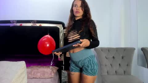 Shaina online show from February 14, 11:20 pm