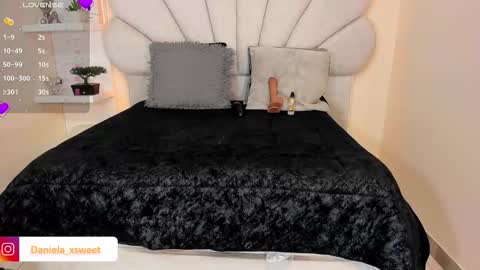 Snapshot of shairytovar chatting on October 24, 7:16 am shairytovar online show from October 24, 7:16 am