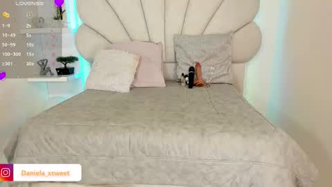 Snapshot of shairytovar chatting on November 14, 7:51 am shairytovar online show from November 14, 7:51 am