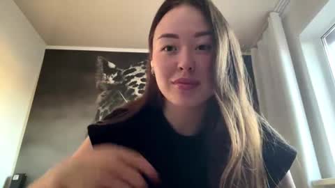 Hana online show from November 16, 3:23 am