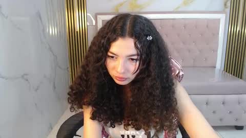 Snapshot of shalon_diaz_sub chatting on January 13, 4:08 pm Shalon online show from January 13, 4:08 pm