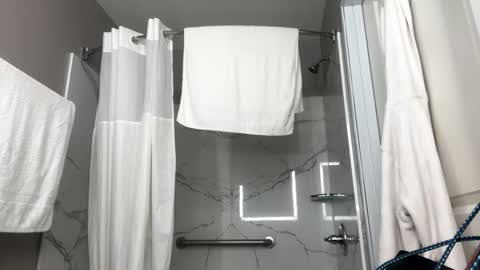 Shaman Woman online show from January 30, 11:24 pm