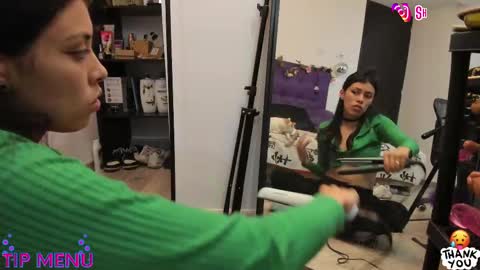 Snapshot of shamelesss_ chatting on March 10, 1:45 am shamelesss_ online show from March 10, 1:45 am