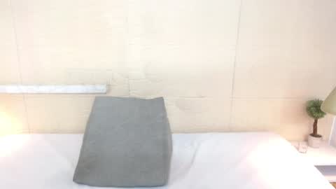 Snapshot of shamira_moore chatting on January 12, 1:16 pm Catalina online show from January 12, 1:16 pm