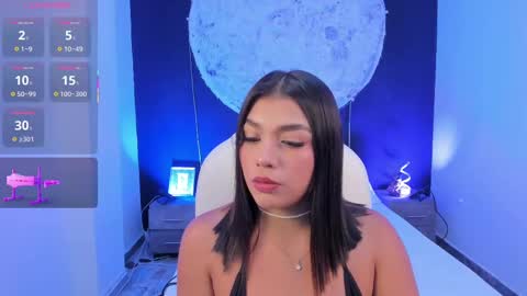 Snapshot of shaniadaniels chatting on October 1, 9:32 pm ShaniaDaniels online show from October 1, 9:32 pm