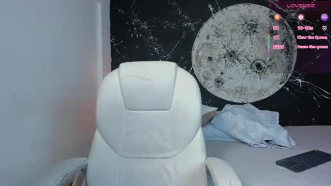 Snapshot of shaniadaniels chatting on October 15, 10:43 pm ShaniaDaniels online show from October 15, 10:43 pm