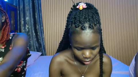 Shaniz online show from November 12, 5:57 pm