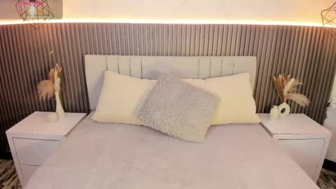 SHANON online show from September 24, 7:28 pm