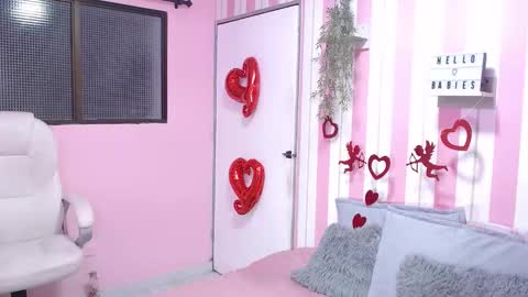 shantal online show from September 19, 9:15 pm