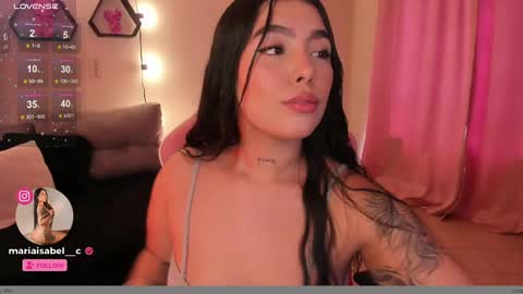Snapshot of shantall_vidales chatting on January 27, 6:20 pm online show from January 27, 6:20 pm