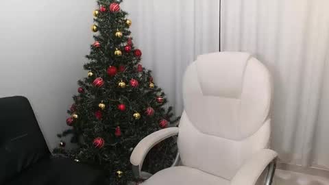 shantal online show from December 23, 9:29 pm