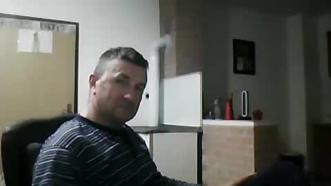 Snapshot of shaomy711 chatting on January 17, 7:05 pm excelo21 online show from January 17, 7:05 pm