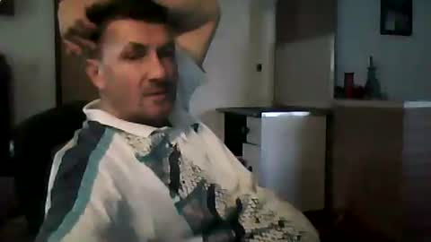 Snapshot of shaomy711 chatting on February 1, 3:18 pm excelo21 online show from February 1, 3:18 pm