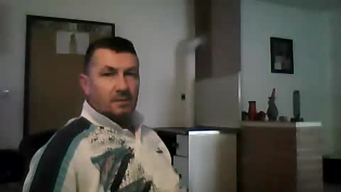 Snapshot of shaomy711 chatting on February 2, 8:02 am excelo21 online show from February 2, 8:02 am