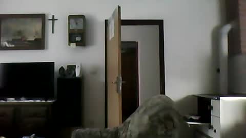 Snapshot of shaomy711 chatting on February 15, 12:54 pm excelo21 online show from February 15, 12:54 pm