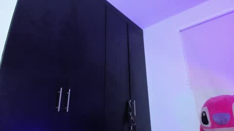 Sharick M online show from October 22, 4:57 am