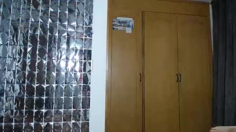 sharickleon11 online show from September 25, 2:48 am