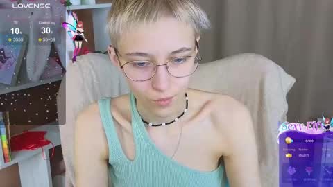 Sharli online show from February 25, 3:49 pm