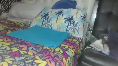 sharlot03 online show from February 2, 11:40 am