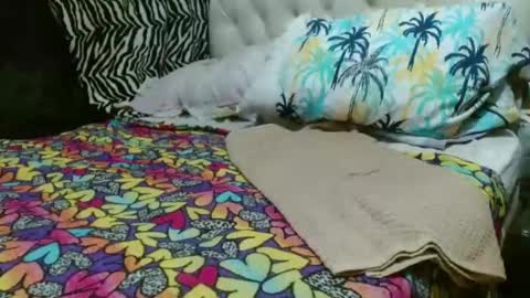 sharlot03 online show from February 6, 10:15 am