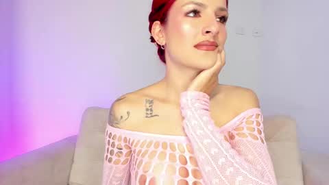 Hi fiends ---- I usually start online from Monday to Friday from 1000 am Saturdays and Sundays at 600 am Colombia time online show from February 11, 2:24 pm