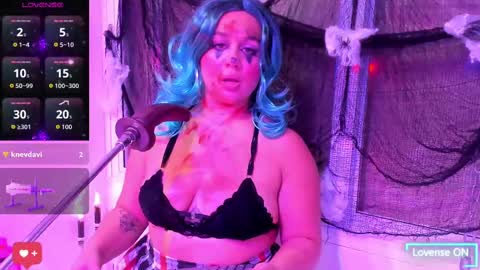 sharlotthe_bigass online show from October 10, 3:38 am