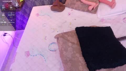 Sharom  online show from December 22, 12:50 am