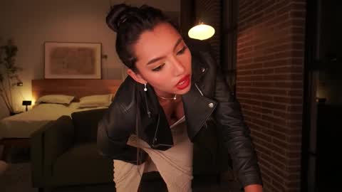 sharon baker online show from December 5, 2:42 am