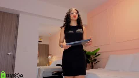 Sharon online show from October 1, 4:07 am