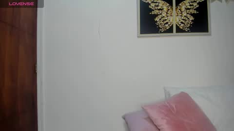 Snapshot of sharonscothh chatting on October 4, 8:40 pm sharonscothh online show from October 4, 8:40 pm