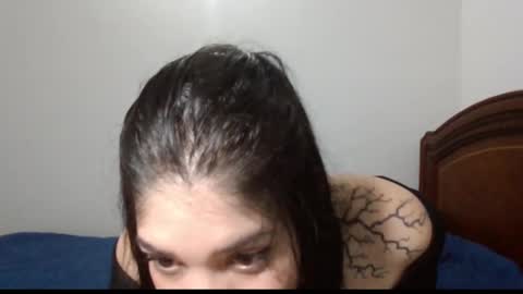 Snapshot of sharoonnn34 chatting on December 18, 10:02 pm SHAROON online show from December 18, 10:02 pm