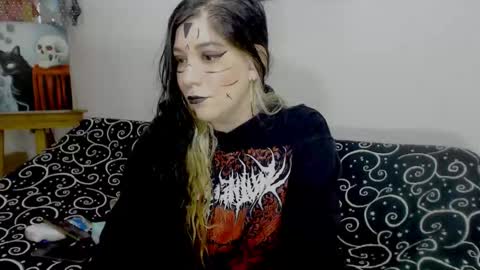 Snapshot of sharoonnn34 chatting on October 16, 9:27 pm SHAROON online show from October 16, 9:27 pm