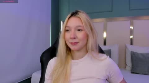 Shantall online show from January 24, 5:11 pm