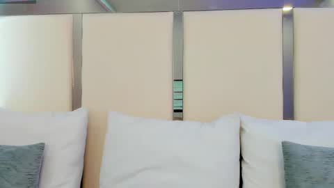 Shantall online show from January 27, 5:04 pm