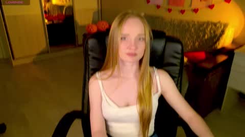 Shawty Mia online show from November 6, 5:47 pm