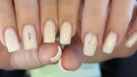 shawty_vi online show from September 24, 5:22 am