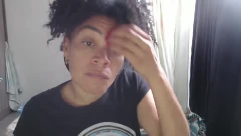 Shayna online show from December 13, 5:10 pm