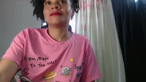 Shayna online show from December 22, 5:21 pm