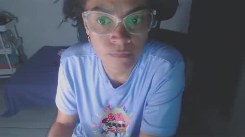 Shayna online show from February 11, 9:31 am