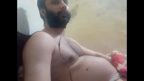 Snapshot of shehwaar_khan chatting on December 18, 8:15 pm shehwaar_khan online show from December 18, 8:15 pm