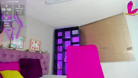 Snapshot of shelby_carson chatting on November 29, 1:14 pm Shelby cute online show from November 29, 1:14 pm