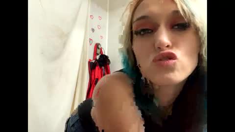 Shelby holes online show from October 26, 3:01 am